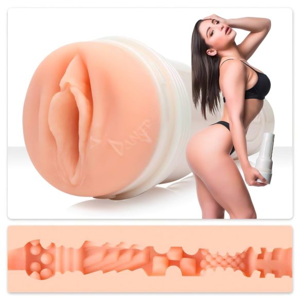 Abella Danger -tekovagina